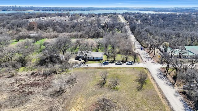 6005 Baylor Street, Fort Worth, TX 76119