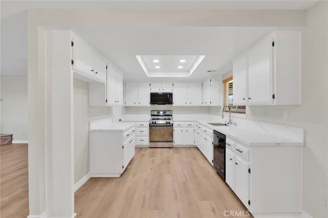 14499 Mirada Place, Apple Valley, CA 92307