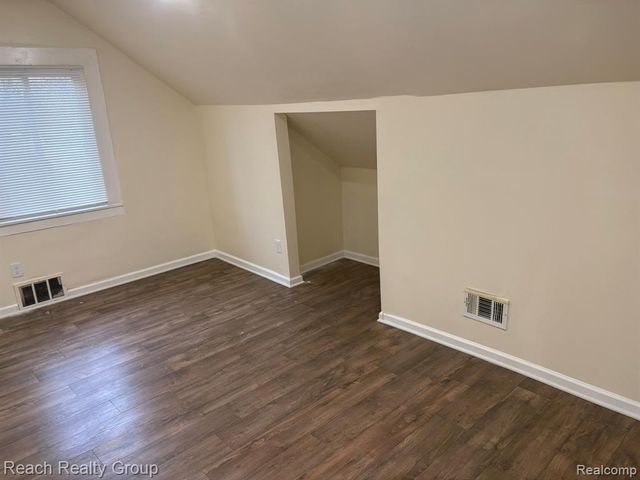 19989 Steel Street, Detroit, MI 48235