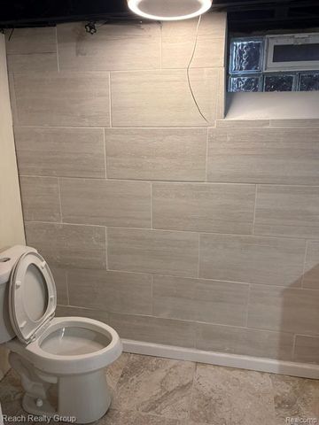 19989 Steel Street, Detroit, MI 48235