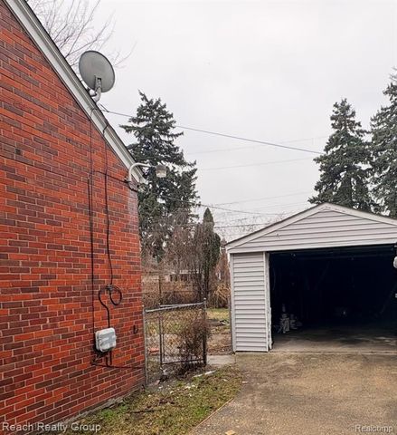 19989 Steel Street, Detroit, MI 48235