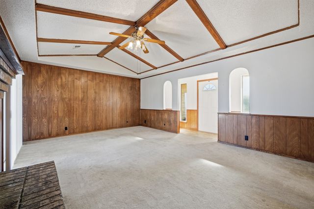 1018 S Valentine Drive, Sherman, TX 75090