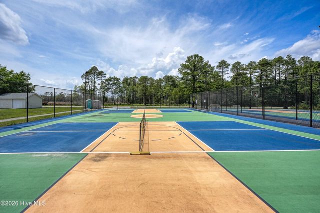 79 S Fayetteville Road S, Southport, NC 28461