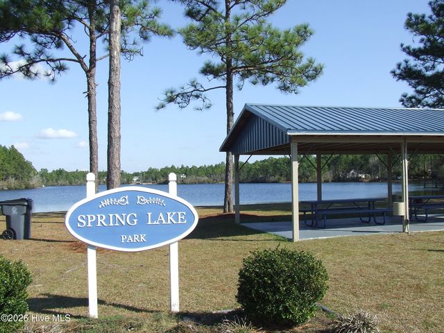 79 S Fayetteville Road S, Southport, NC 28461