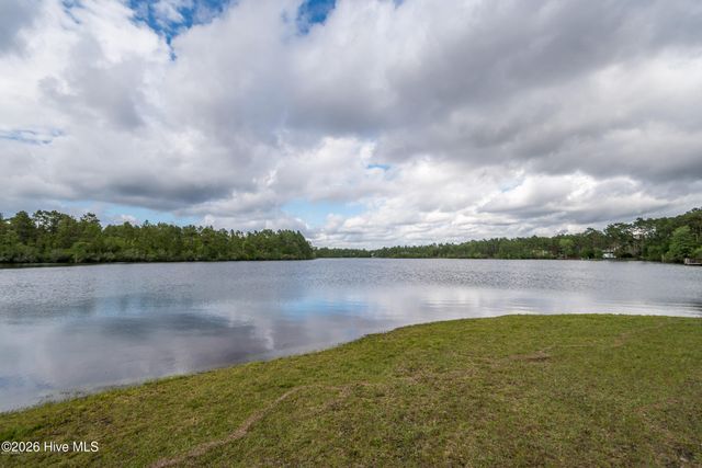 79 S Fayetteville Road S, Southport, NC 28461