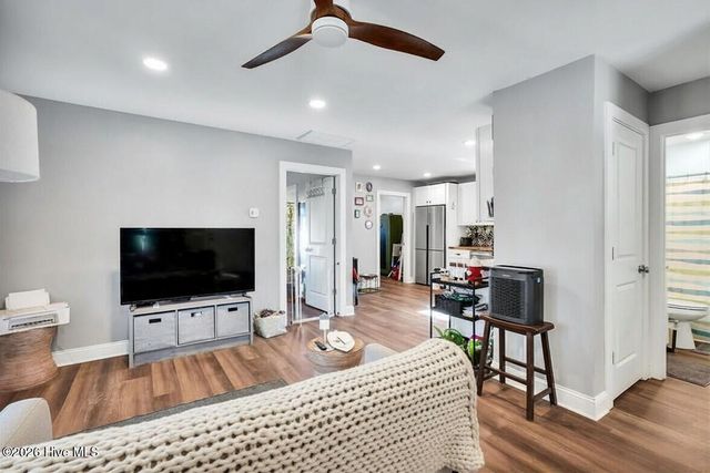 79 S Fayetteville Road S, Southport, NC 28461