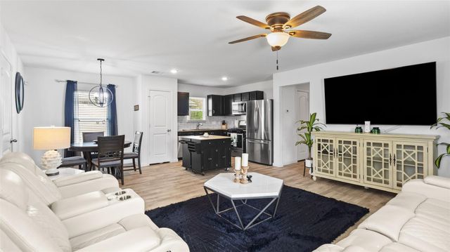 722 Road 5138, Cleveland, TX 77327