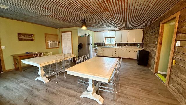 205 Church Street, Omaha, AR 72662