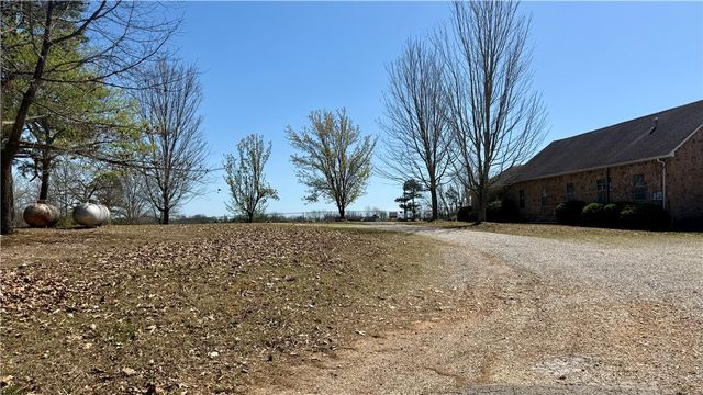 205 Church Street, Omaha, AR 72662