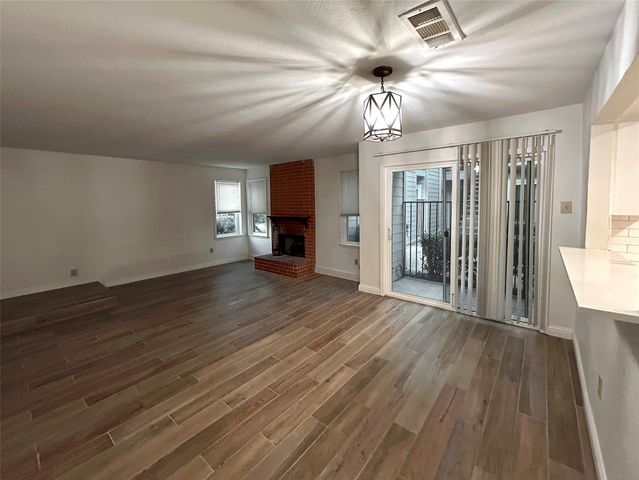 6900 Skillman Street 304C, Dallas, TX 75231