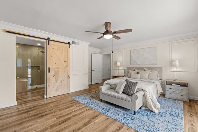 1433 W Red Bird Lane, Dallas, TX 75232