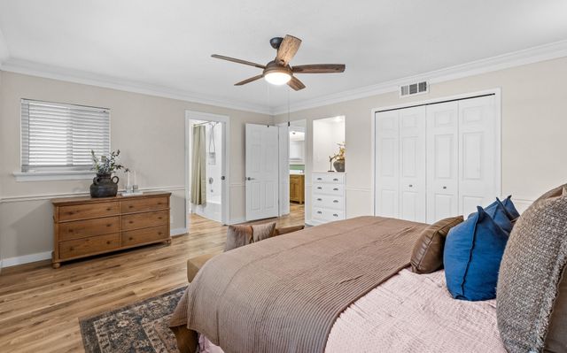 1433 W Red Bird Lane, Dallas, TX 75232