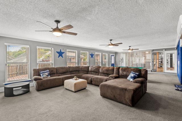 1433 W Red Bird Lane, Dallas, TX 75232