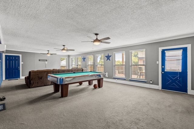 1433 W Red Bird Lane, Dallas, TX 75232