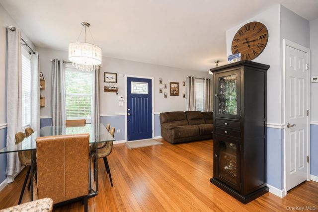 28 Weiner Street, Staten Island, NY 10309