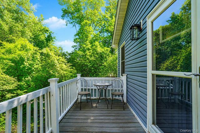 28 Weiner Street, Staten Island, NY 10309