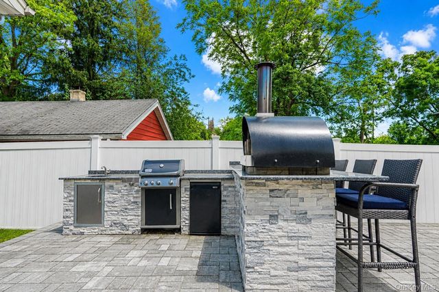 28 Weiner Street, Staten Island, NY 10309