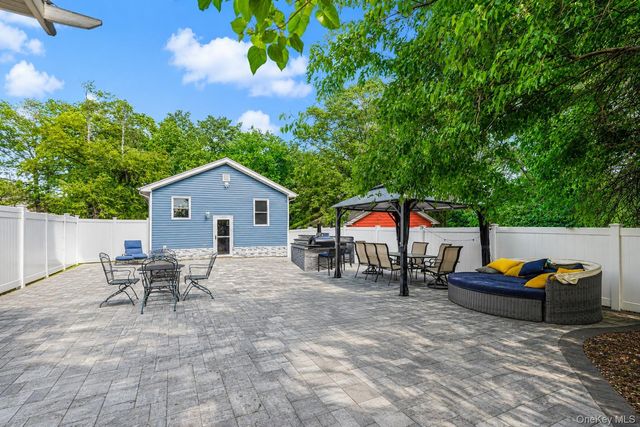 28 Weiner Street, Staten Island, NY 10309