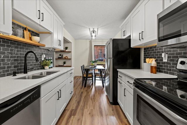 4530 Park Commons Drive 123, Saint Louis Park, MN 55416