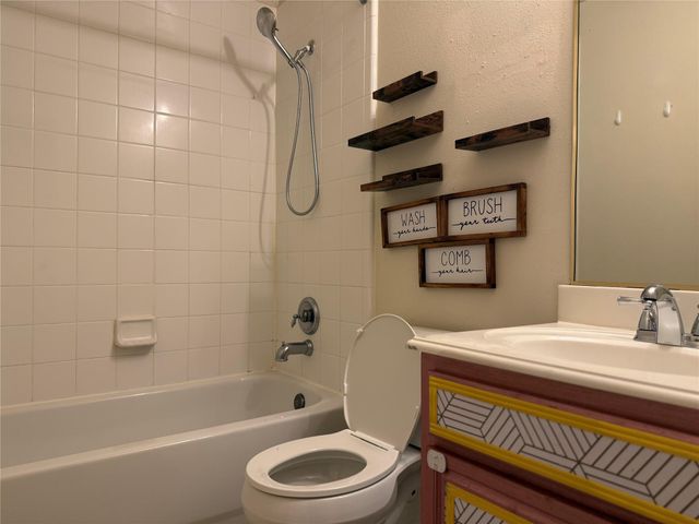 13715 Audra Lane, Houston, TX 77083