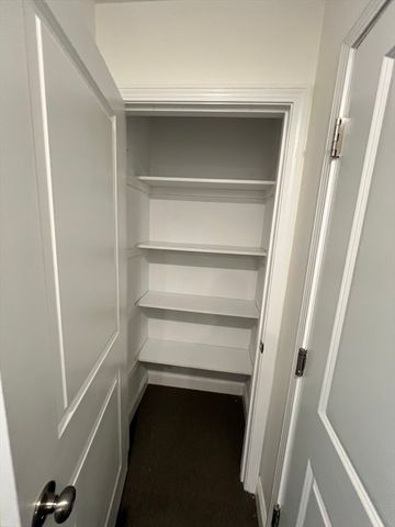123 Intervale St 1, Boston, MA 02121