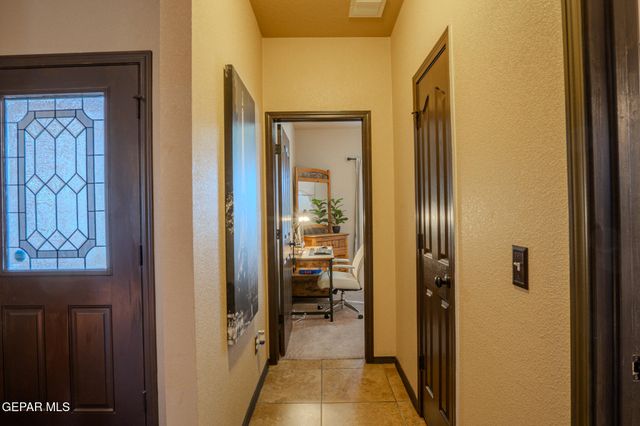 5864 MEGAN Street, Santa Teresa, NM 88008