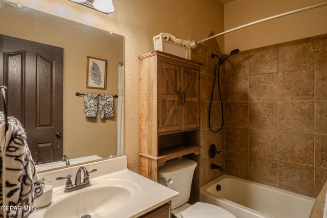 5864 MEGAN Street, Santa Teresa, NM 88008