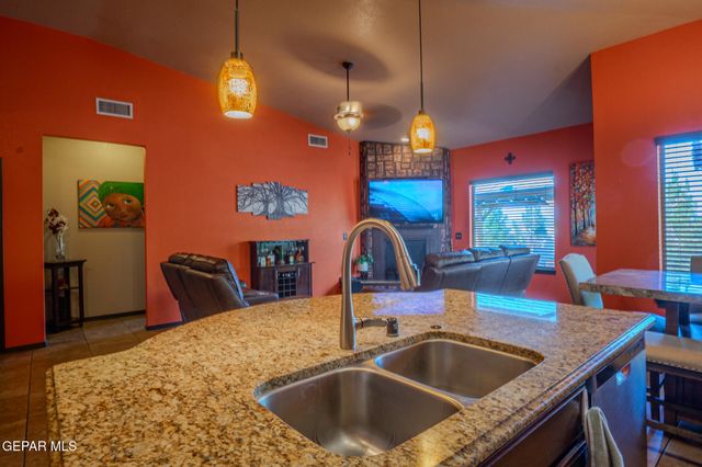 5864 MEGAN Street, Santa Teresa, NM 88008