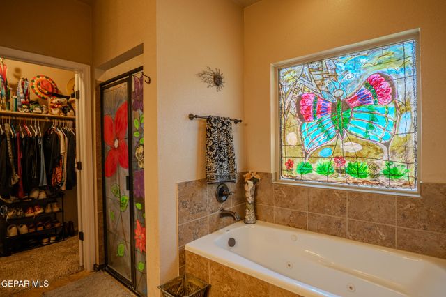 5864 MEGAN Street, Santa Teresa, NM 88008
