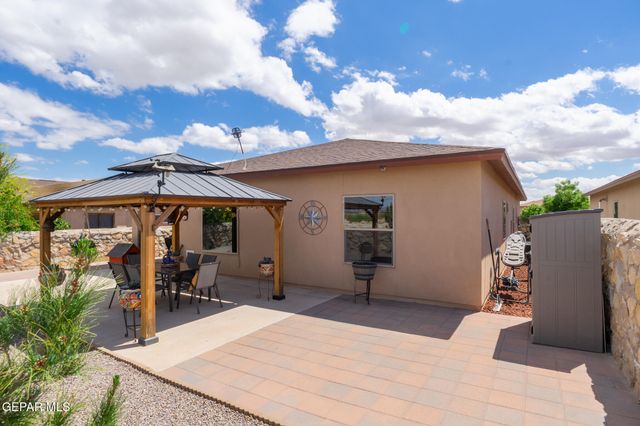 5864 MEGAN Street, Santa Teresa, NM 88008