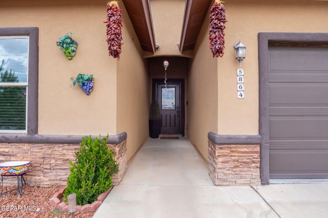 5864 MEGAN Street, Santa Teresa, NM 88008