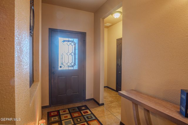 5864 MEGAN Street, Santa Teresa, NM 88008