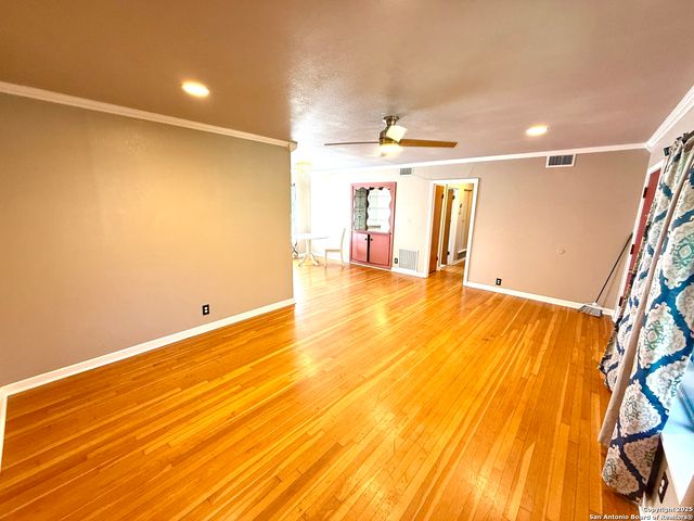 27320 Toutant Beauregard Road, Boerne, TX 78006