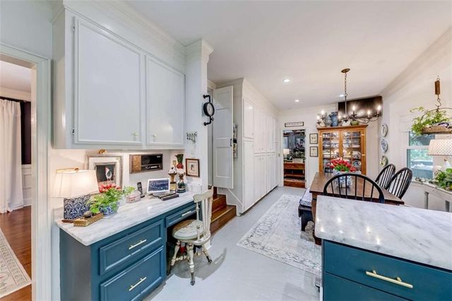 6180 Old Jefferson Road, Athens, GA 30607
