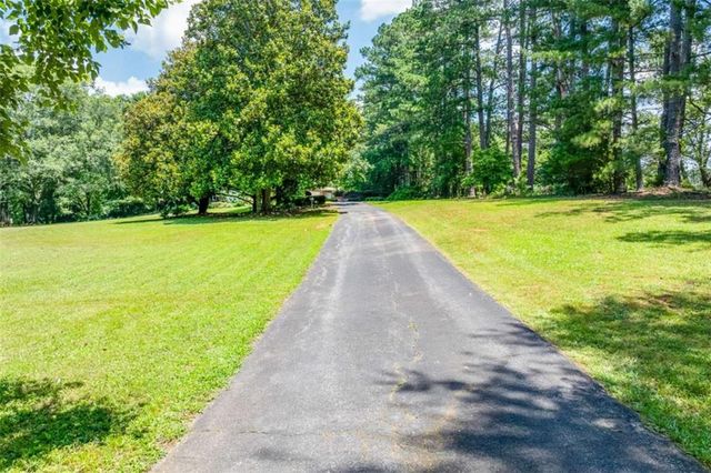 6180 Old Jefferson Road, Athens, GA 30607
