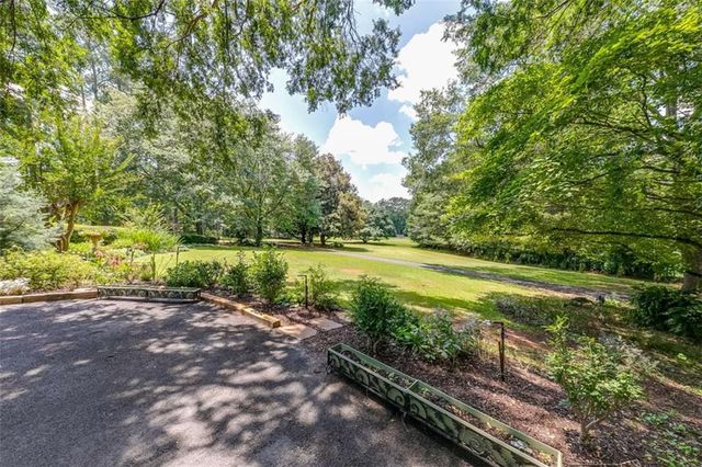 6180 Old Jefferson Road, Athens, GA 30607