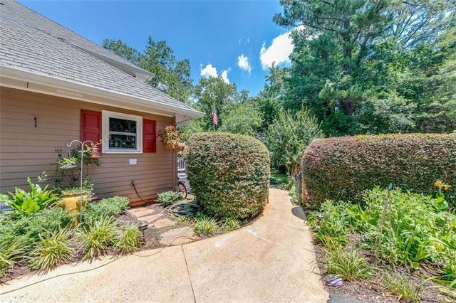 6180 Old Jefferson Road, Athens, GA 30607