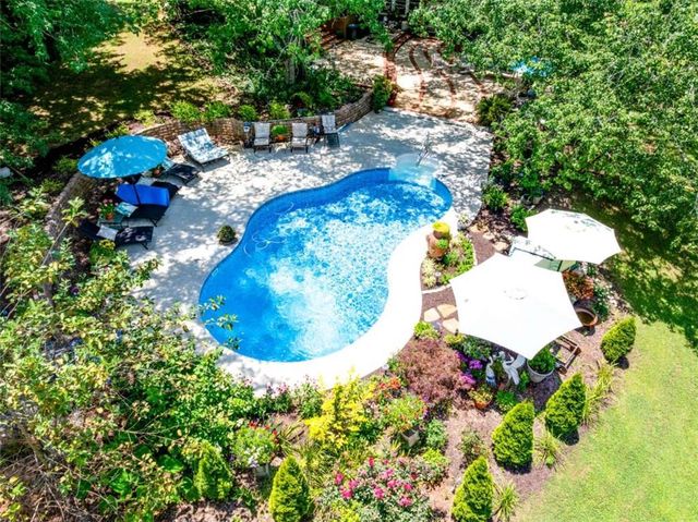 6180 Old Jefferson Road, Athens, GA 30607