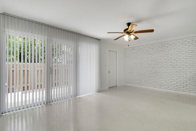 704 Omar Road 6, West Palm Beach, FL 33405