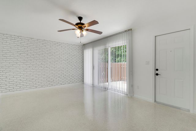 704 Omar Road 6, West Palm Beach, FL 33405
