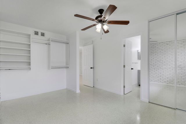704 Omar Road 6, West Palm Beach, FL 33405