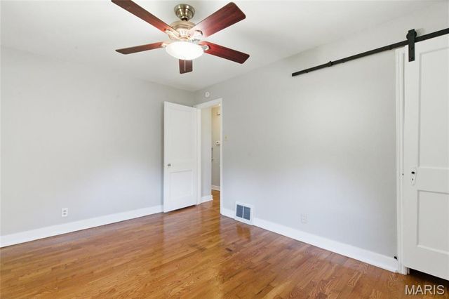 1550 Grant Road, Webster Groves, MO 63119