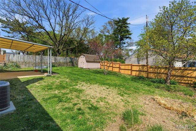 1550 Grant Road, Webster Groves, MO 63119