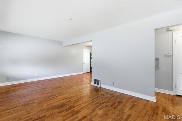 1550 Grant Road, Webster Groves, MO 63119