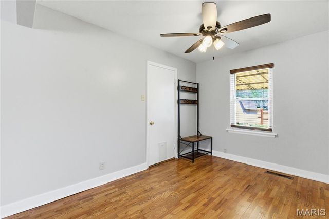 1550 Grant Road, Webster Groves, MO 63119