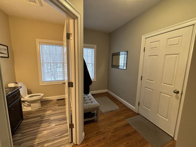 2 Everett Dr, Pepperell, MA 01463