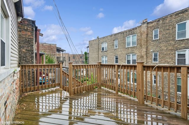 2336 W Taylor Street, Chicago, IL 60612