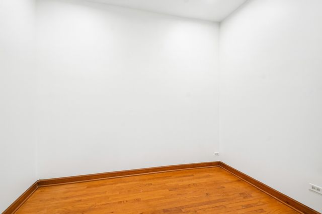 2336 W Taylor Street, Chicago, IL 60612