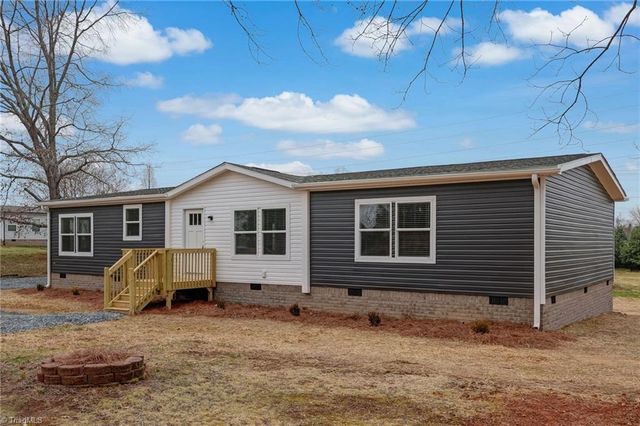 135 Hilton Road, Stokesdale, NC 27357