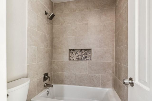 4710 N Cashel Circle, Houston, TX 77069